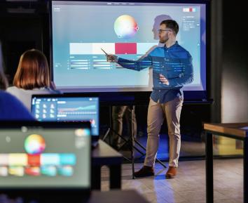 Innovación con ROI: cómo las facultades están optimizando presupuesto con laboratorios virtuales y ecosistemas digitales